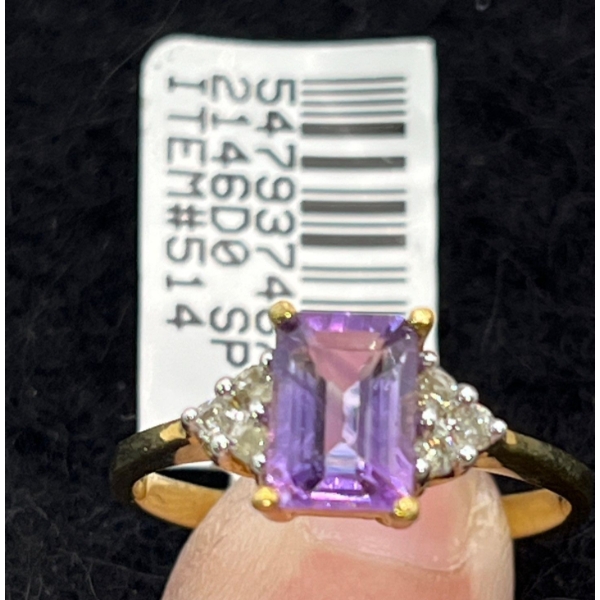 10K Gold, Amethyst and Diamond Ring (total weight 2.2g)