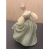 Image 2 : Royal Doulton's Porcelain Figurine "Fair Maiden" HN2211