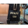 Image 10 : 1951 Pfaff 130 Treadle Sewing Machine with Accessories