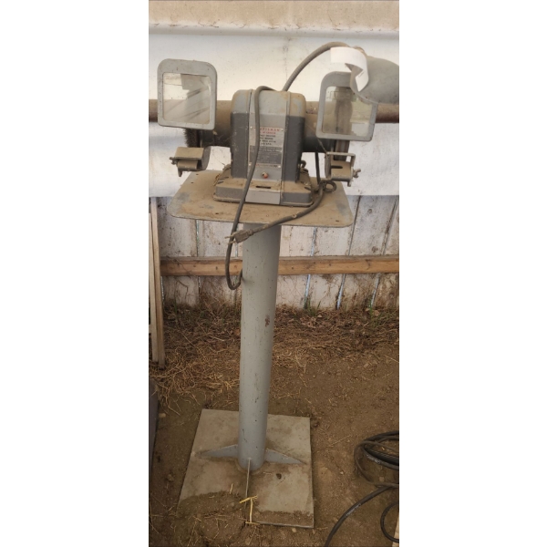 Craftsman 1/3 HP Grinder on Metal Stand Model 21135