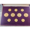 Image 3 : International Bank Notes and Queen Elizabeth II Souvenir Gold Button Set Circa 1990