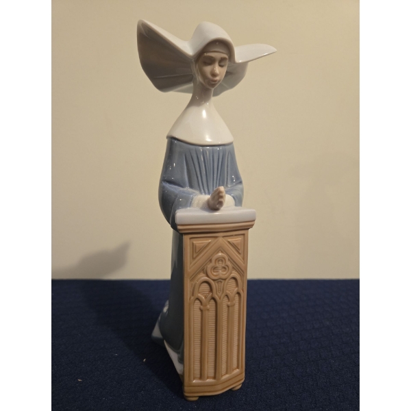  LLADRO 'Meditation' 5502 Praying Nun Porcelain Figure - 9T 