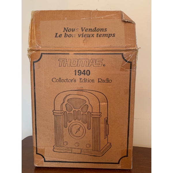 New Thomas Collectors Edition AM/FM Radio