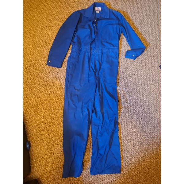 Coveralls Blue Size 42 and Navy Size 48