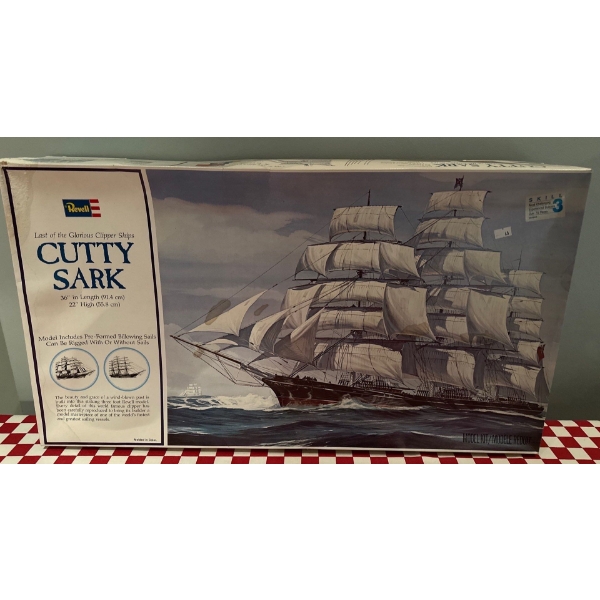Revelle Cutty Sark Model  
