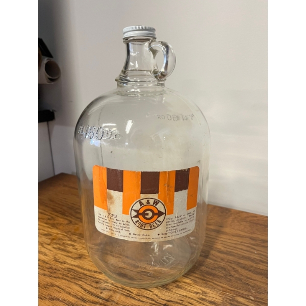 Vintage A&W Root beer Jug. Embossed 160oz made in Canada Rare Find with OG Cap
