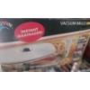 Image 3 : Chocolate Fondue Set, 1.25 Litre Vacuum Multi Dish, Westbend Toaster and More!