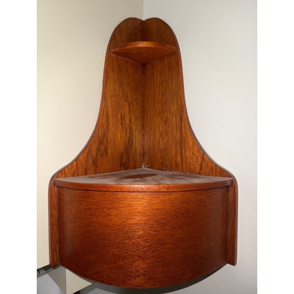 Corner Curio Shelf 14T