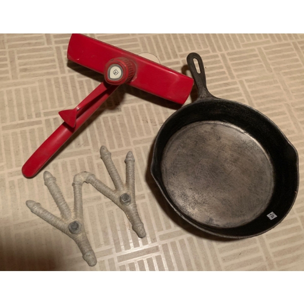 Cast Iron pan, Vintage Sink & More 