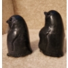 Image 3 : Pair of Wolf Original Soapstone Penguins 2.5 T