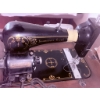 Image 5 : Seamstress Grand Sewing Machine in Wood Cabinet with Pedal and Manual