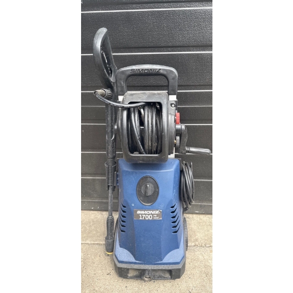 Simoniz 1700 PSI Electric Pressure Washer Model XE15 