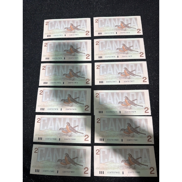 Canadian $2 Bills Consecutive Serial Numbers