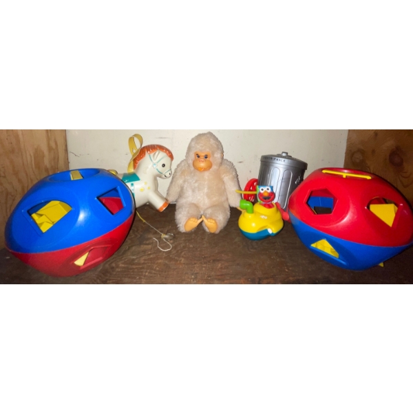 Vintage Fisher Price Horsey & Suckin Thumb Monkey ++ More