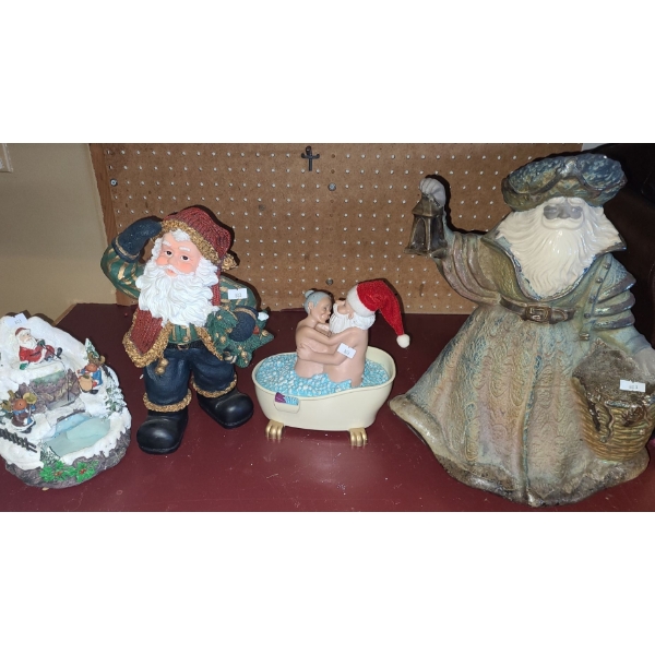 Collection of Santas 