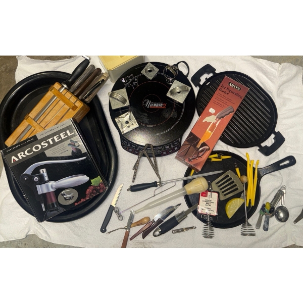 Culinary Collection - Kitchen Knives w/ Stand Grills Utensils & more