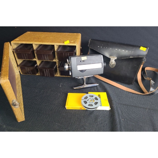 Bell & Howell Super 8 Camera Model 429 w/Case and Slide Storage Case 
