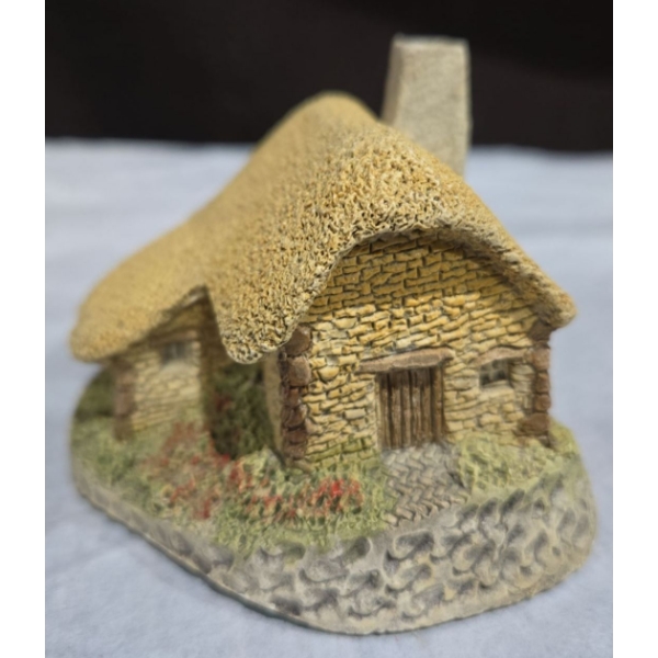 Hand Carving 'Moorland Cottage' By David Winter 