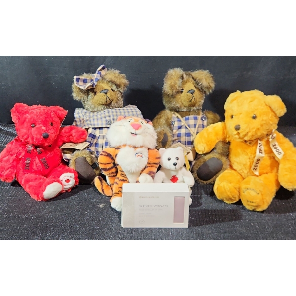 Sweet Dreams Cuties! Plushies and Brand New Silk Pillow Cases, Queen Sized