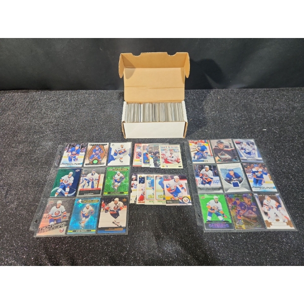 1 Box Of New York Islanders 1972-2026 Era Hockey Cards With 2 Sleeves		