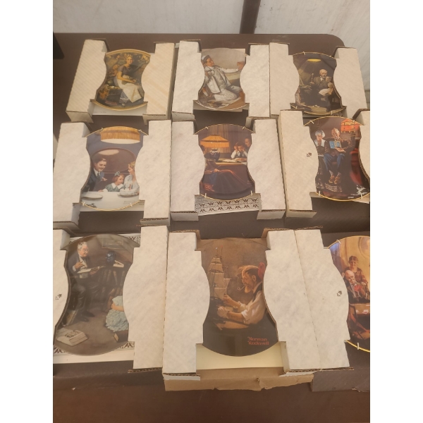 Bundle of Collectible Plates