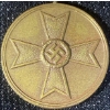 Image 2 : 1939 German World War II War Merit Medal