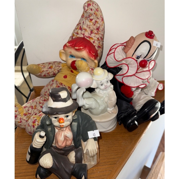 Clownin' Around - Vintage Clown Collection 17T