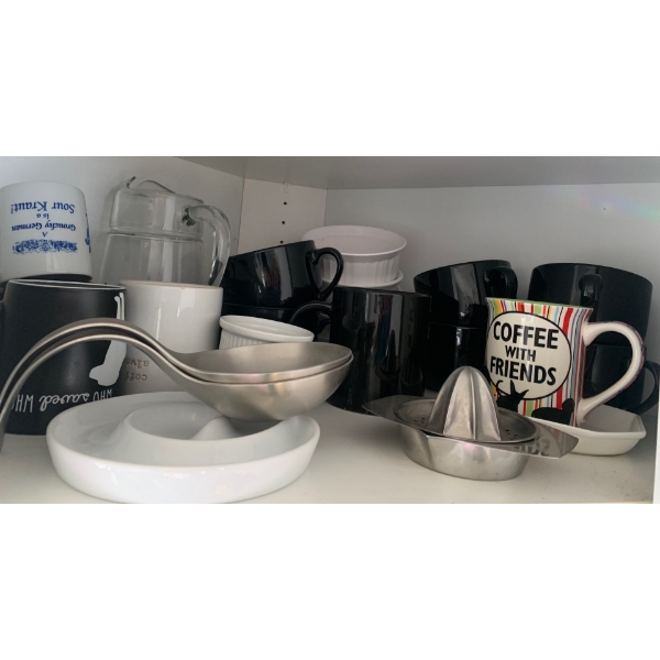 Kitchen Collection - Assorted Kitchen Contraptions & Serving Vessels 