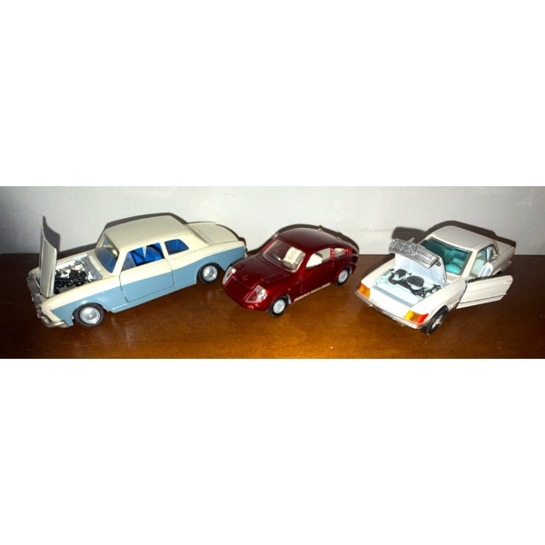 Corgi Toys 440 Ford Consul Cortina Super Estate Car - 341 Mini Marcos Gt 850 - 393 Benz 350 SL