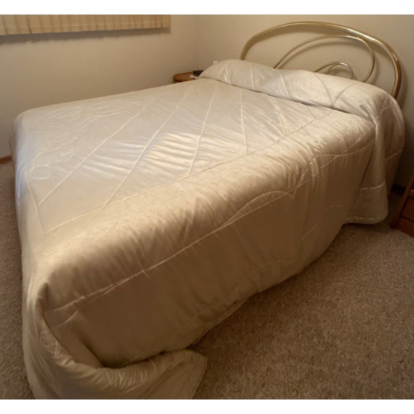 Brass Bed Bundle - Size Full Includes Frame Headboard Mattress BS & Bedding