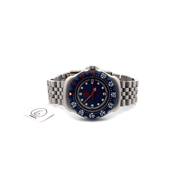 Tag Heuer Professional Divers 200 Meters Red Blue Face Luminescent Batons Swiss Made