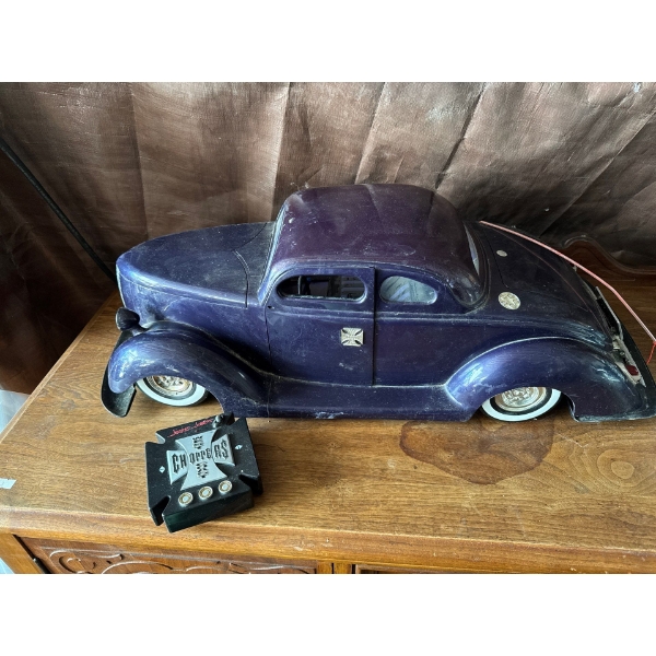 West Coast Chopper's 1936 Ford Coupe Remote Controlled Car 28L