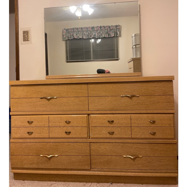 6 Drawer Dresser w/ Mirror 50x18x61 Vintage Retro