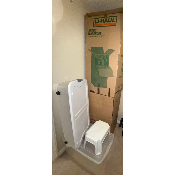 UHAUL Pop Up Closet w/ Wheeled Under The Bed Tote & Step Stool
