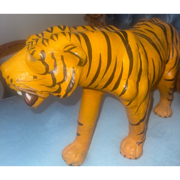Vintage Beswick Tiger 27L