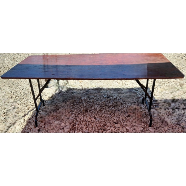 Folding Garage Utility Tables X4, Various Sizes, Weathered/ Chipped 