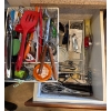 Image 1 : Assorted kitchen utensils 