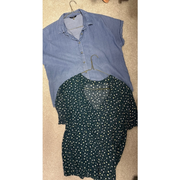 Ladies Summer Casualwear - Size L - Jeans Short Sleeved Tops & More