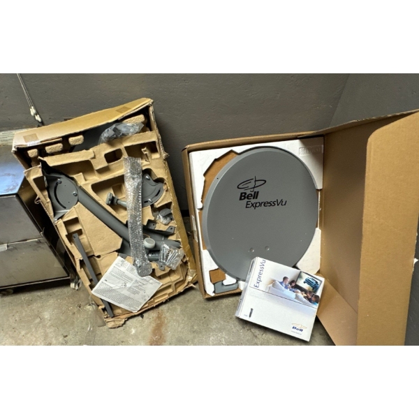 NEW In Box Bell Expressvu Satellite Starter Kit - Everything You Need & More 