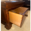 Image 3 : Vintage Thomasville Fredericksburg Mahogany Coffee Table 48x26x20
