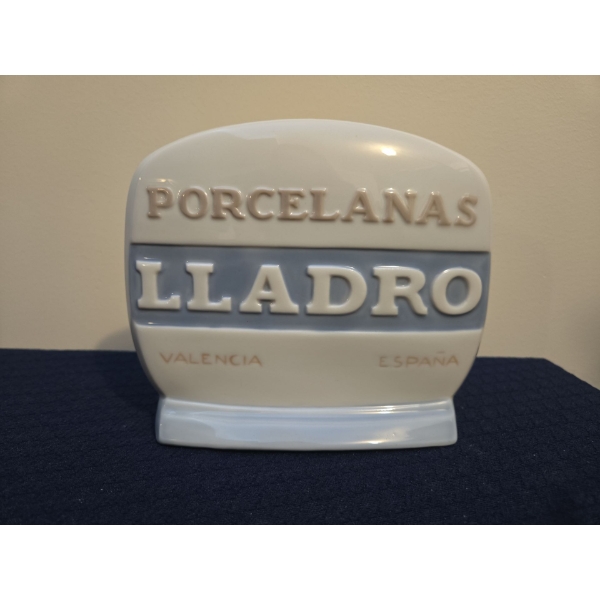 LLADRO Porcelanas Valencia Espana  -  6W, 2D, 6T 