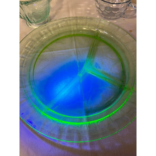 Vintage Anchor Hocking Cameo (or Ballerina) pattern green depression glass collection 