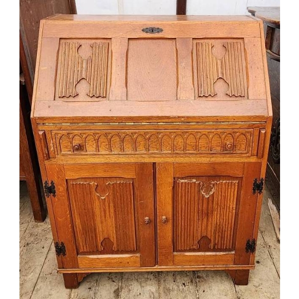Light Wood Secretary Desk With Storage Measuring 18D x 30W x 40HÂ 