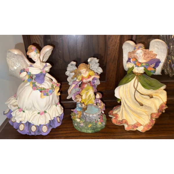 Angels Of Harmony Trio by Royal Dahlton 8T
