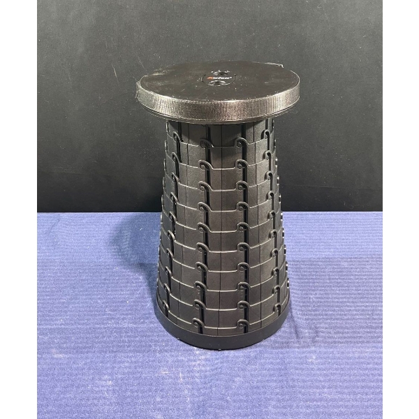 Kuton Collapsible Stool