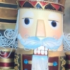 Image 2 : Tall Nutcracker w/ White Moustache 37 T