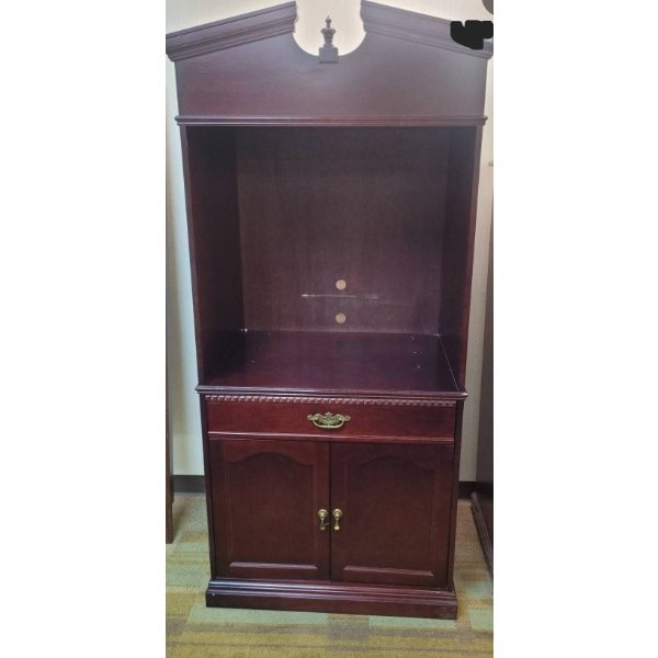 Tv Display Cabinet with Upper Shelf and Lower Storage