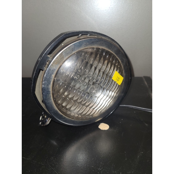 Bell & Howell Vintage Light Attachment (Very Bright and Confirmed Working)