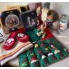 Image 1 : Holiday Advent Calendar Mittens Decorative Plates & More 