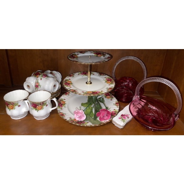 Royal Albert Bone China "Old Country Roses" Pieces & 